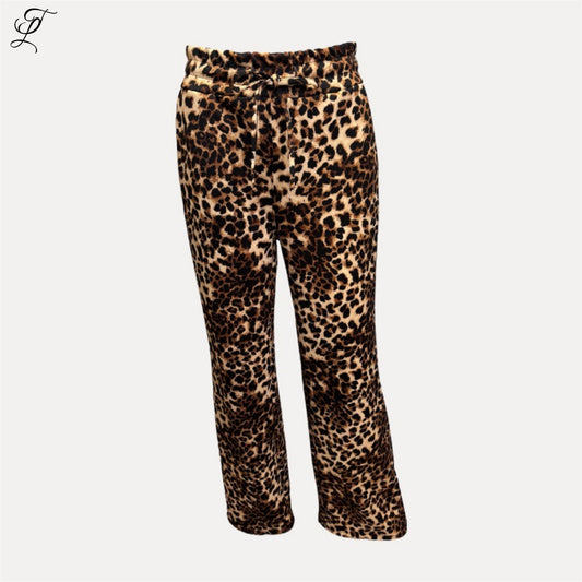 Chastar Broek Luna met gedurfde panterprint, rechte pijpen en losse pasvorm voor optimaal comfort Broeken Chastar