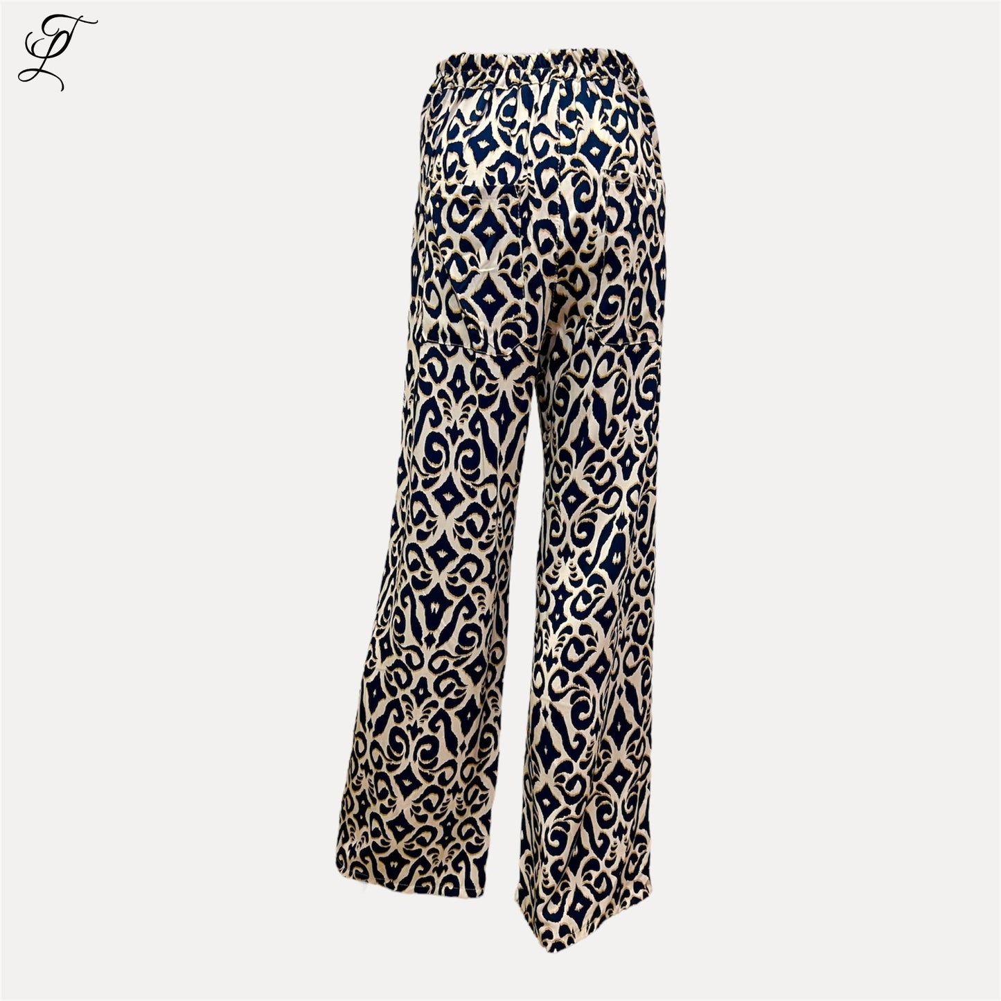 Chastar Viscose Broek Jade met elegante print en wijde pijpen, perfect voor een stijlvolle zomerlook