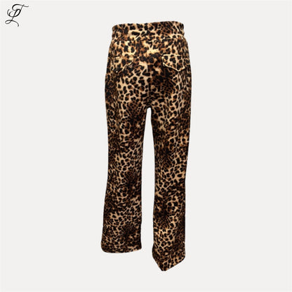 Chastar Broek Luna met rechte pijpen en gewaagde panterprint in warme bruintinten voor comfort en stijl