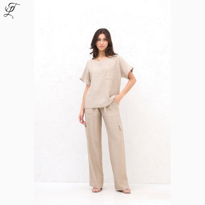 Chastar Viscose Linnen Set Emma met losse top en broek met cargo zakken in beige stof, stijlvol en comfortabel, Sets Chastar Viscose