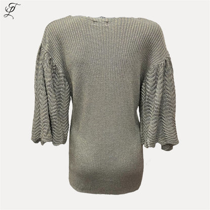 Chastar Viscose Topje met vrouwelijke V-hals en ajourmouwen met subtiele glitter voor een elegante look.