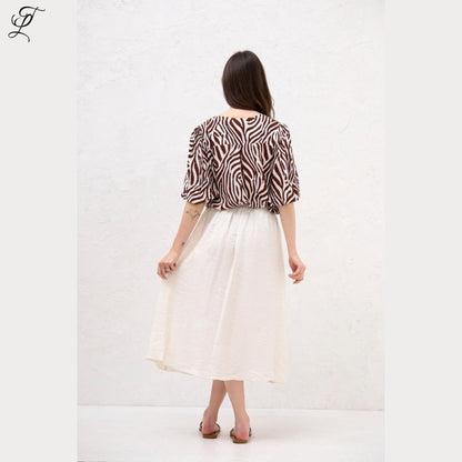 Chastar Viscose Blouse Zebra Print met losse fit en elastische mouwen voor een stijlvolle zomerse look.