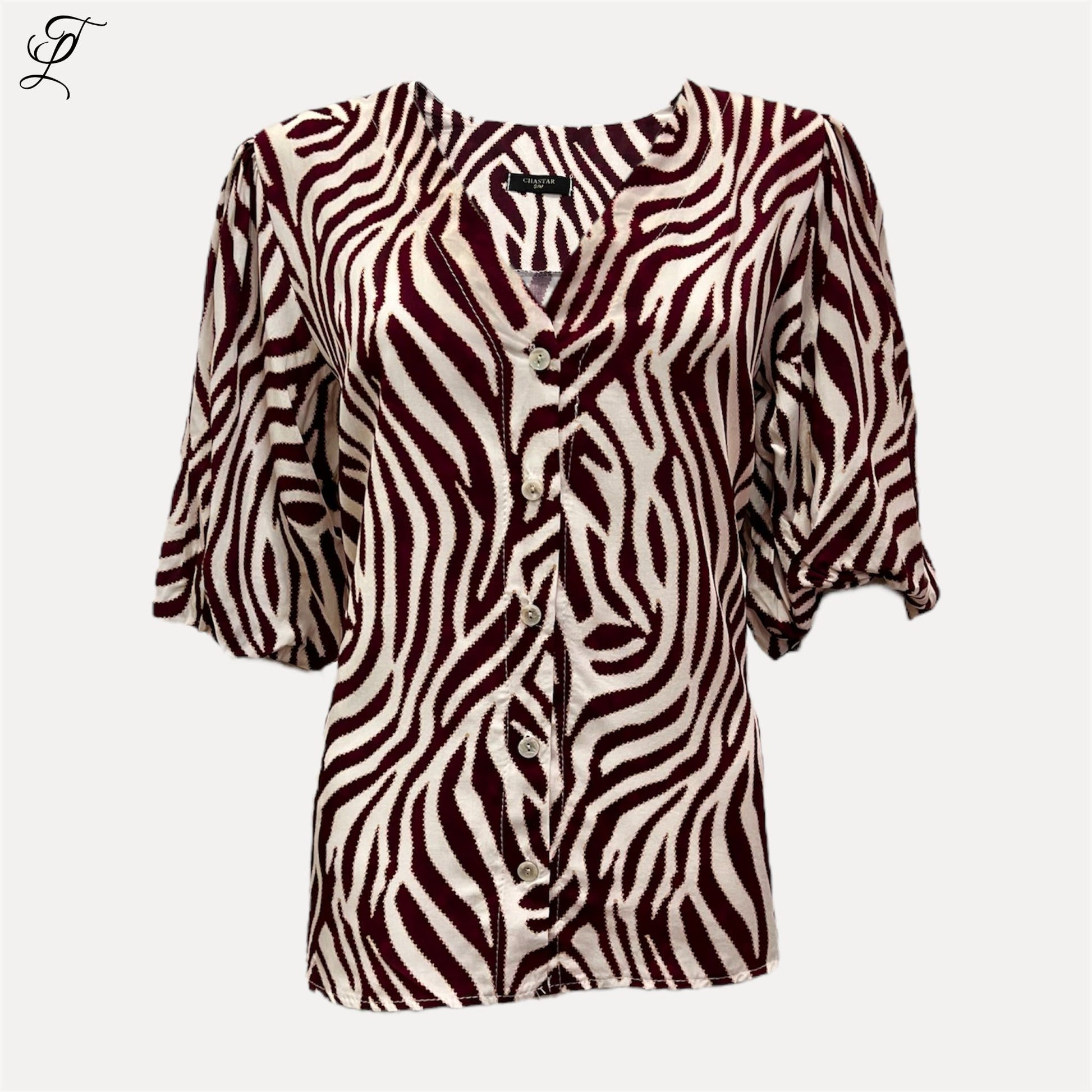 Chastar Viscose Blouse Zebra Print met elastische pofmouwen en knoopsluiting voor een trendy zomerlook.