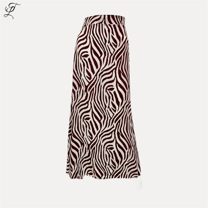 Chastar Viscose Rok Zebra Print, luchtige maxi-rok met comfortabele pasvorm en stijlvolle zebraprint, perfect voor elke dag.