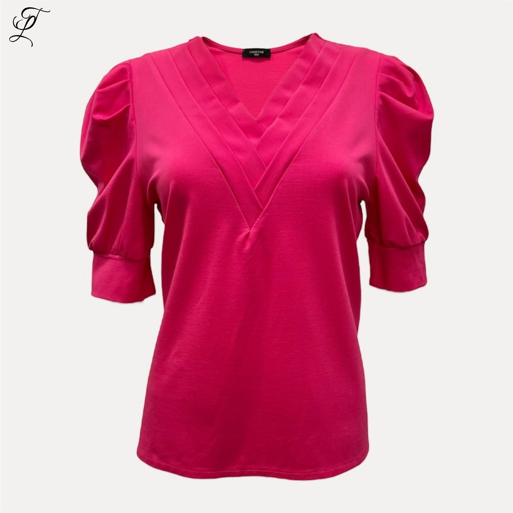 Chastar Pofmouw Tricot Top in felroze met V-hals en lichte pofmouwen voor een stijlvolle, comfortabele look.