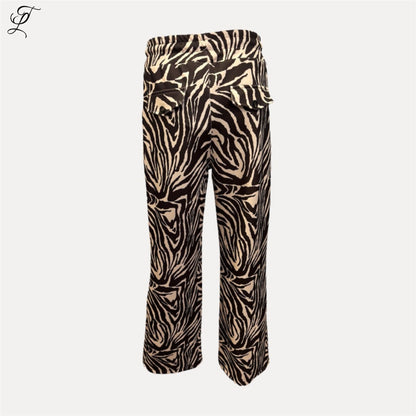 Chastar Broek Zoë met zebraprint, rechte pijpen en comfortabele pasvorm in S/M & L/XL, Chastar Shop Broeken