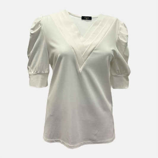 Chastar Pofmouw Tricot Top in wit met V-hals en licht gepofte mouwen voor een stijlvolle, comfortabele look.
