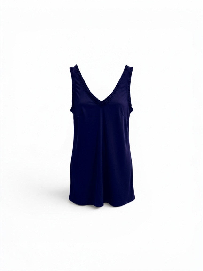 Donkerblauwe mouwloze top met V-hals en subtiele zoomafwerking, gemaakt van viscose uit de Chastar Zomer Collectie Tops & Shirts.